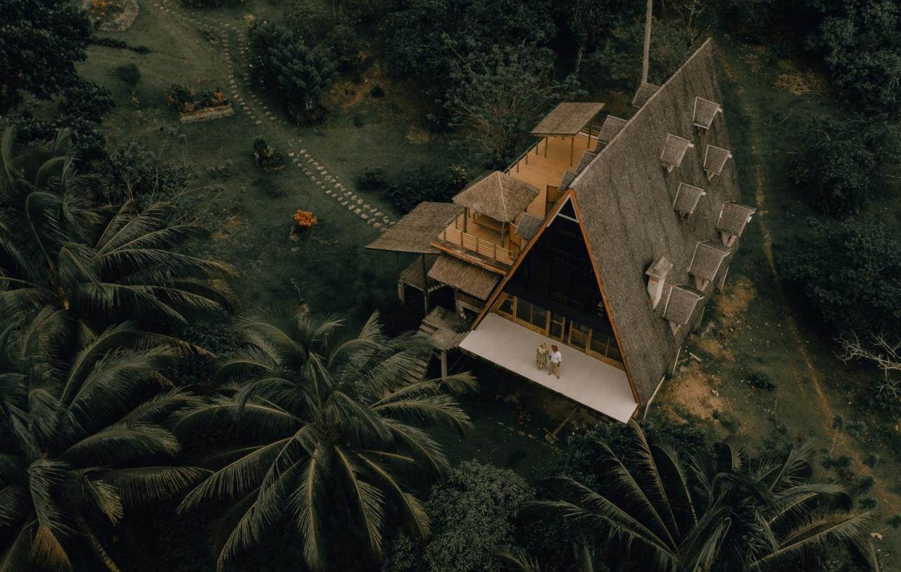 Camiguin Volcano Houses - A-Frame House Mambajao Eksteriør billede