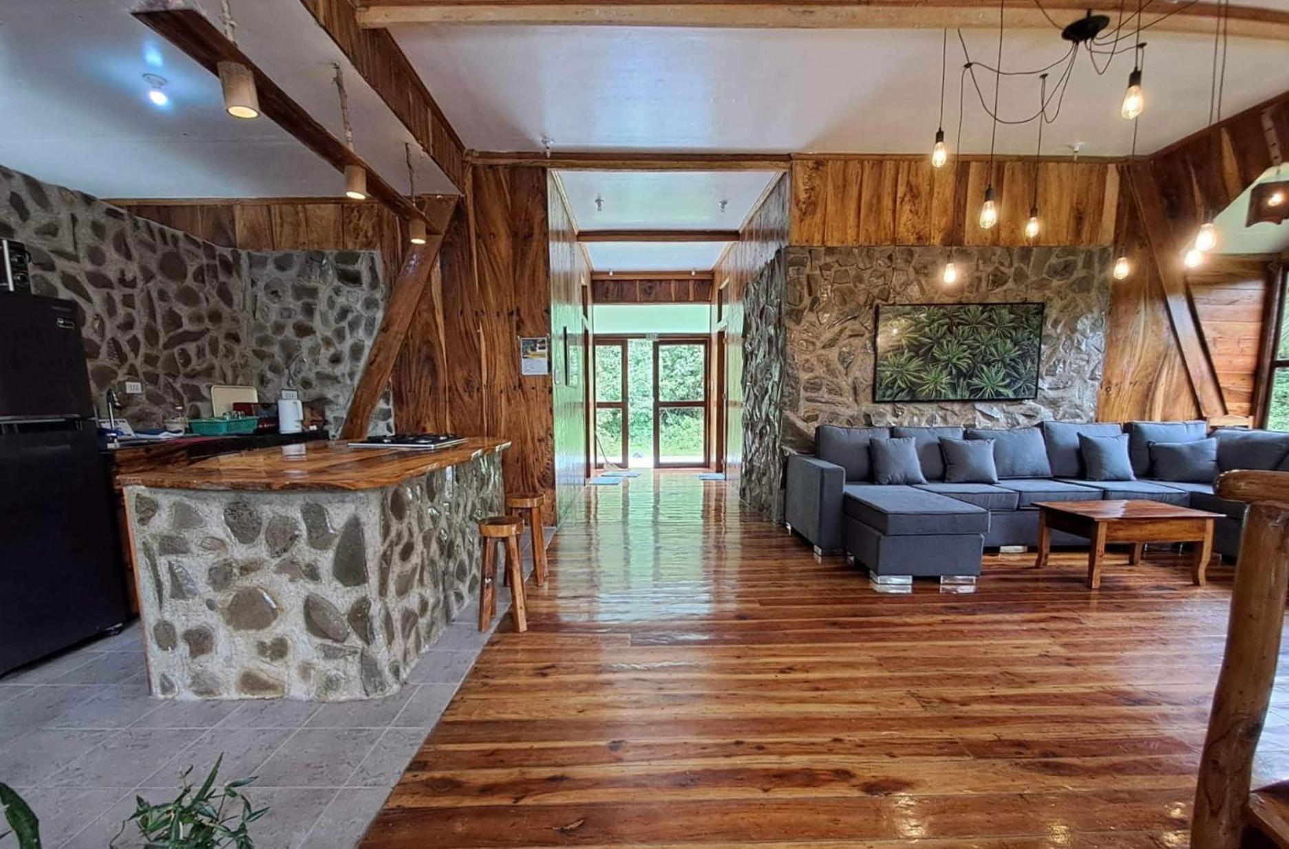 Camiguin Volcano Houses - A-Frame House Mambajao Eksteriør billede