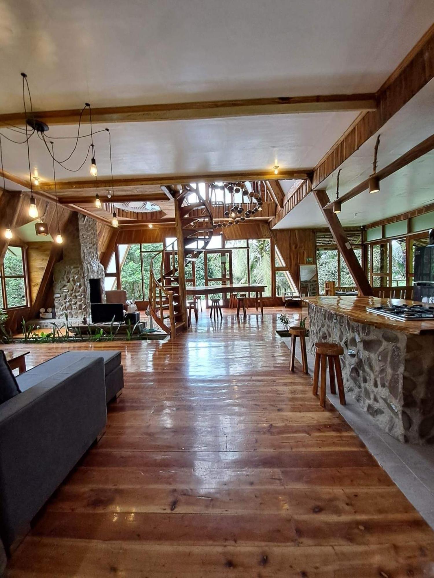Camiguin Volcano Houses - A-Frame House Mambajao Eksteriør billede