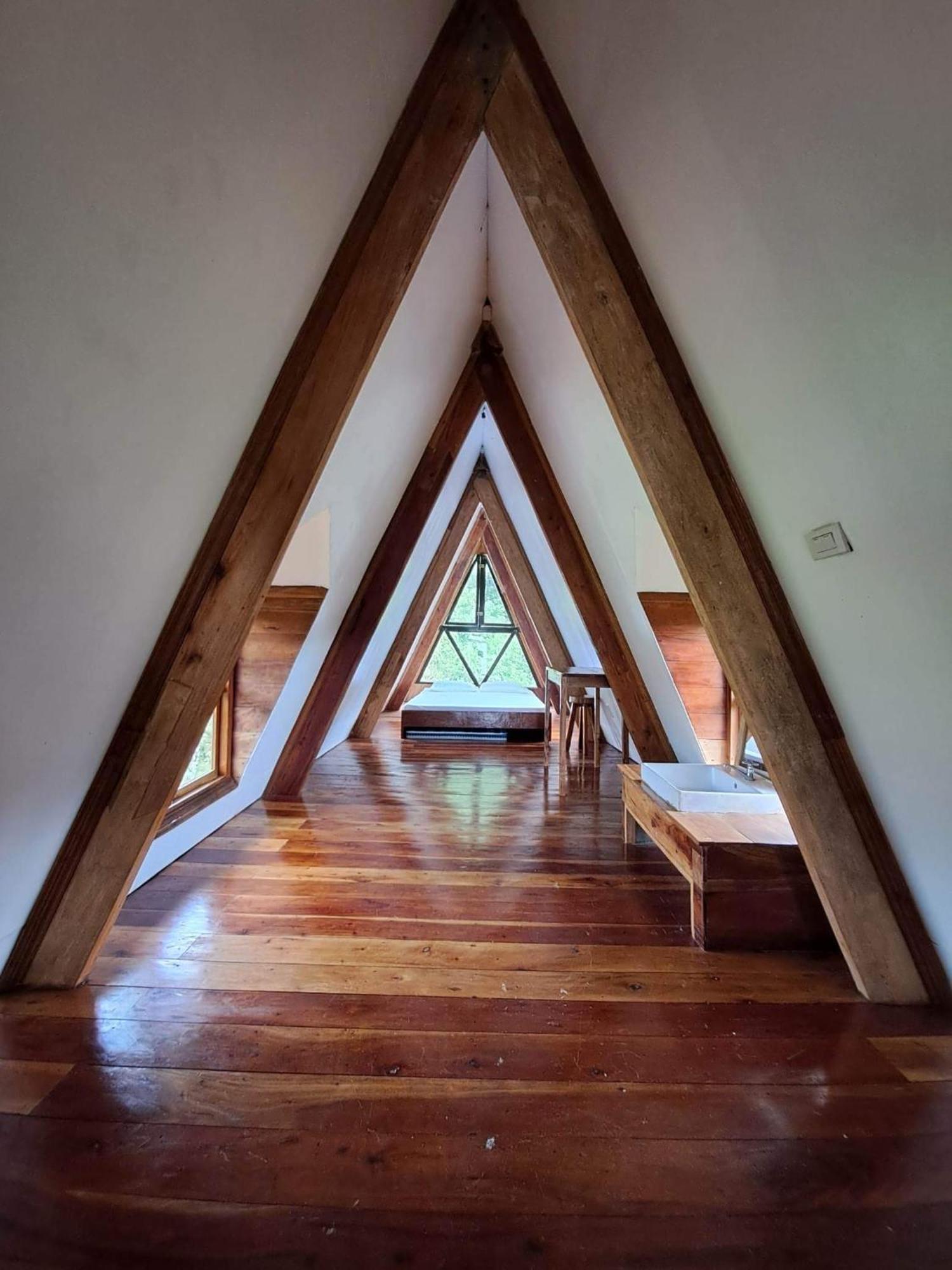 Camiguin Volcano Houses - A-Frame House Mambajao Eksteriør billede